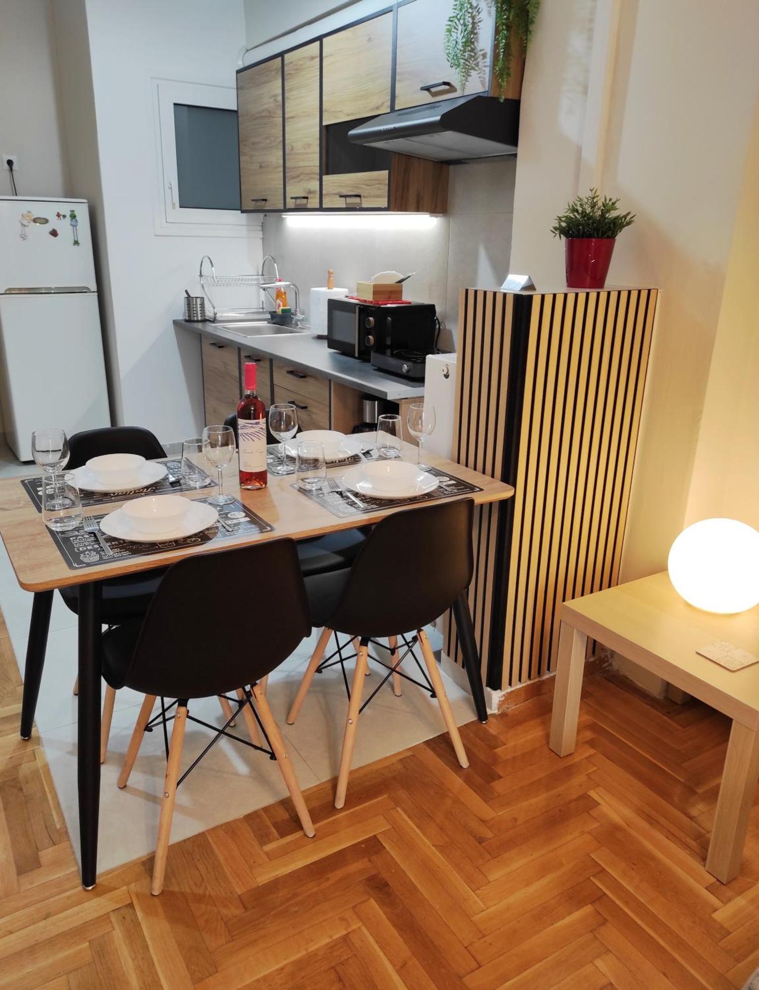Alexandra 'S Home 아테네 외부 사진
